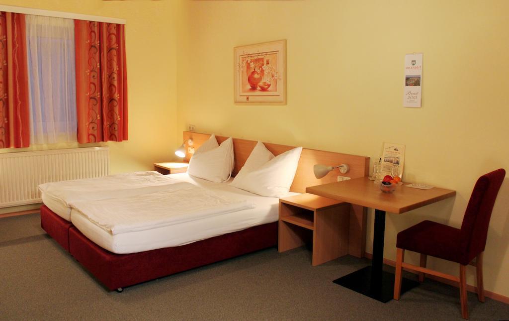 Hotel Denk Bed&Breakfast Vorchdorf Buitenkant foto
