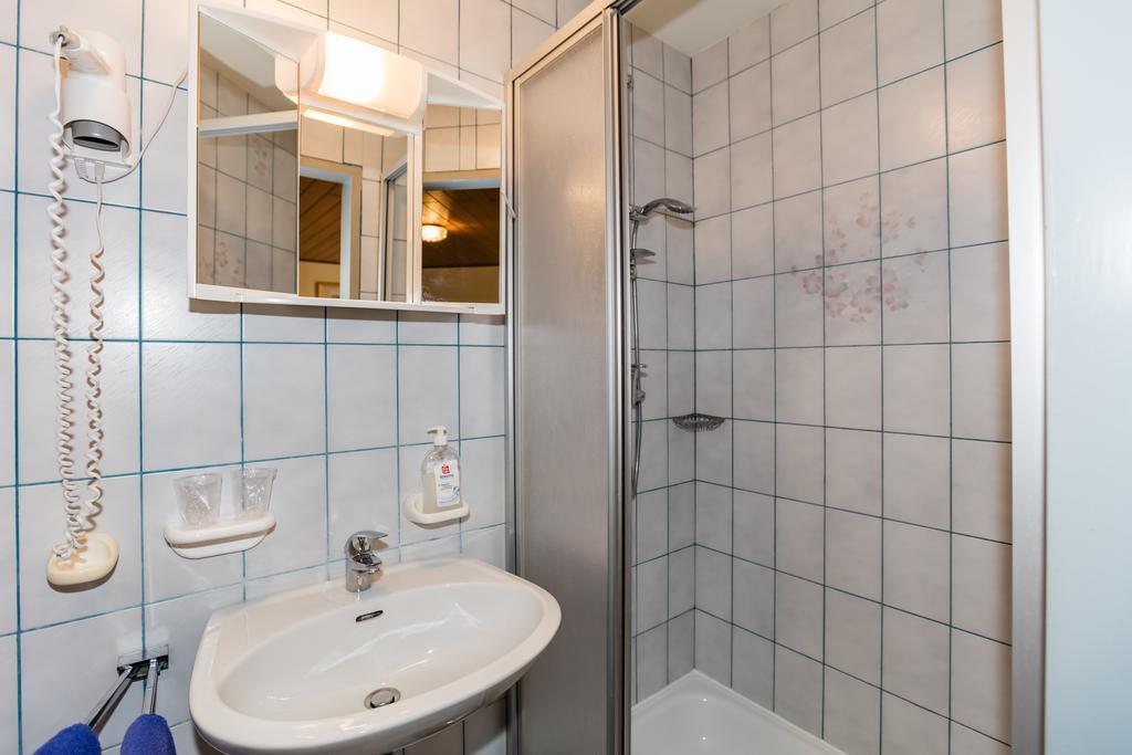 Hotel Denk Bed&Breakfast Vorchdorf Buitenkant foto